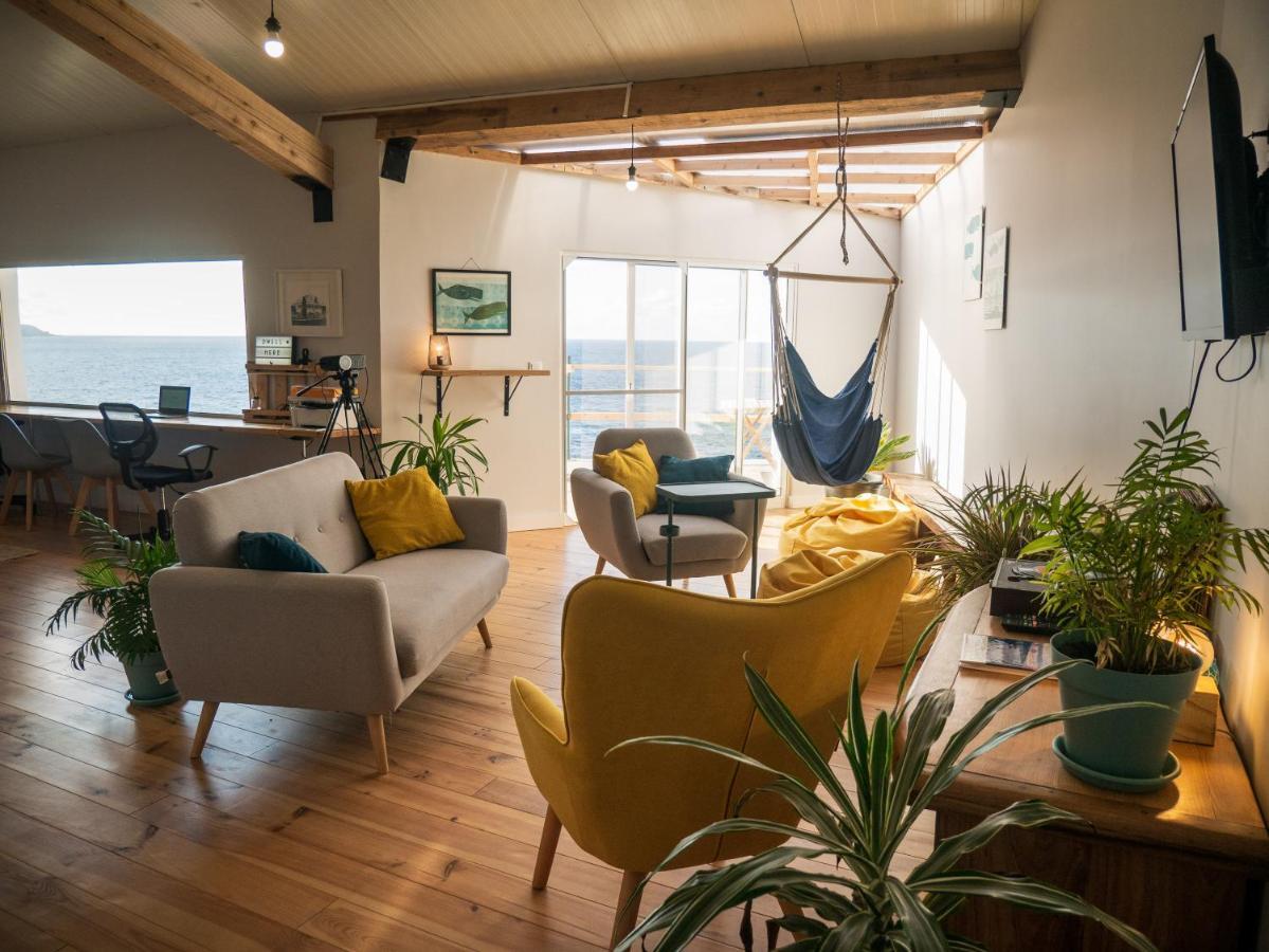 Отель Dwell Azores Coworking & Coliving Fenais da Luz Экстерьер фото